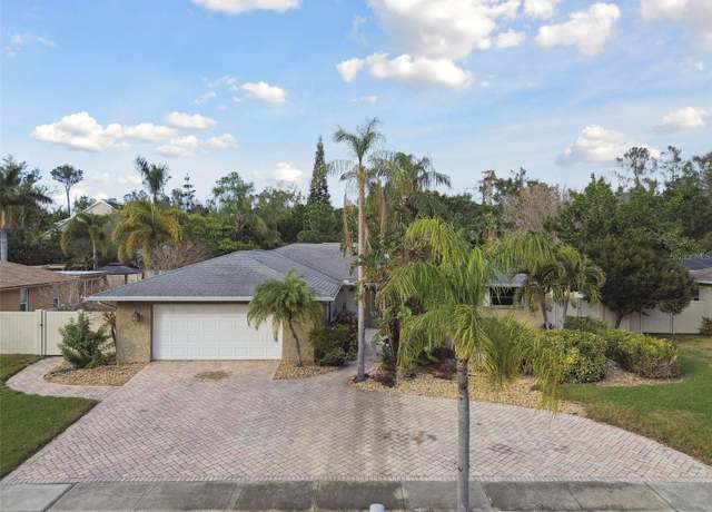Property at 775 Rolling Hills Dr, Palm Harbor, FL 34683, 3 beds, 3 baths