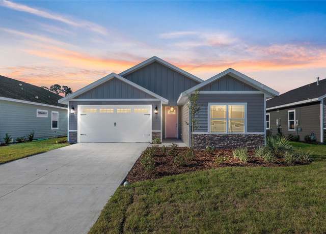 Property at 6727 SW 10 Ln, Gainesville, FL 32607, 3 beds, 2.5 baths
