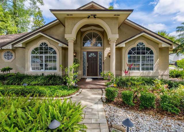 Property at 154 Academy Oaks Pl, Altamonte Springs, FL 32714, 4 beds, 2 baths