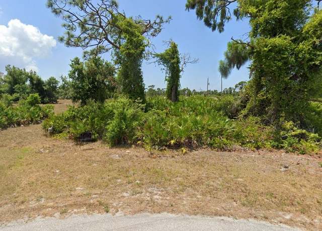 Property at 13 Bank Ct, Placida, FL 33946