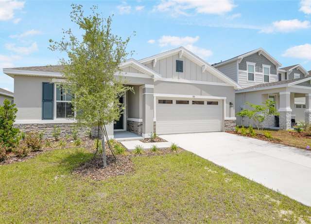 Property at 192 Flag Lilly Ln, Umatilla, FL 32784, 4 beds, 3 baths
