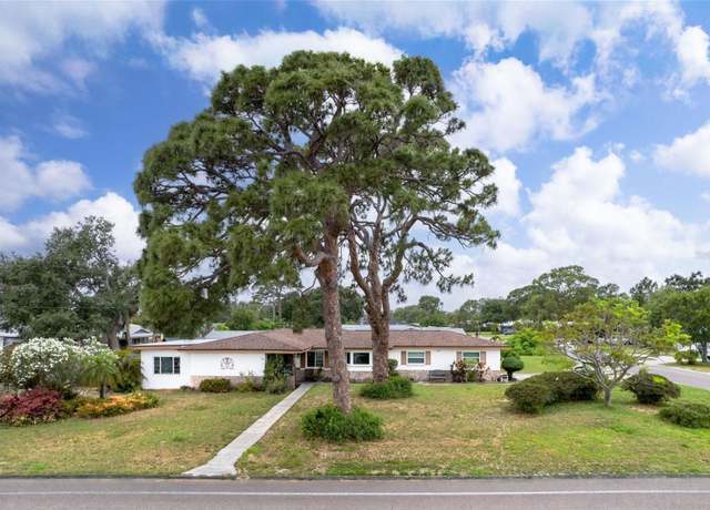 Property at 6801 Pinellas Point Dr S, St Petersburg, FL 33712, 2 beds, 2 baths