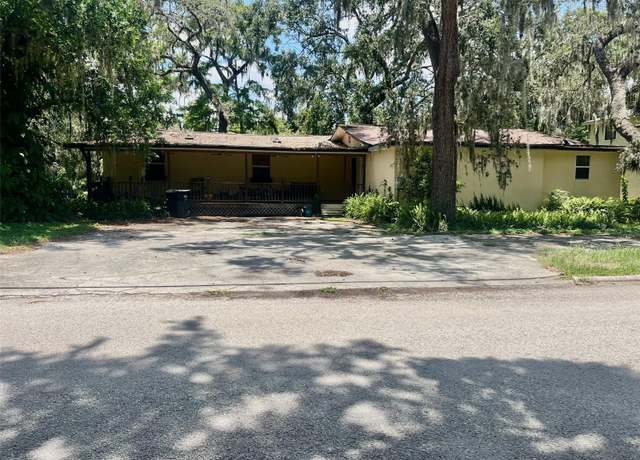 Property at 12025 Riverhills Dr, Temple Terrace, FL 33617, 3 beds, 3.5 baths