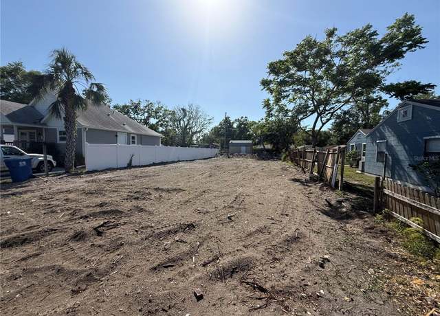 Property at 1915 47th St S, St Petersburg, FL 33711