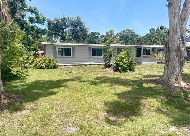 Property at 4722 Harris Ave, Sarasota, FL 34233, 3 beds, 1.5 baths