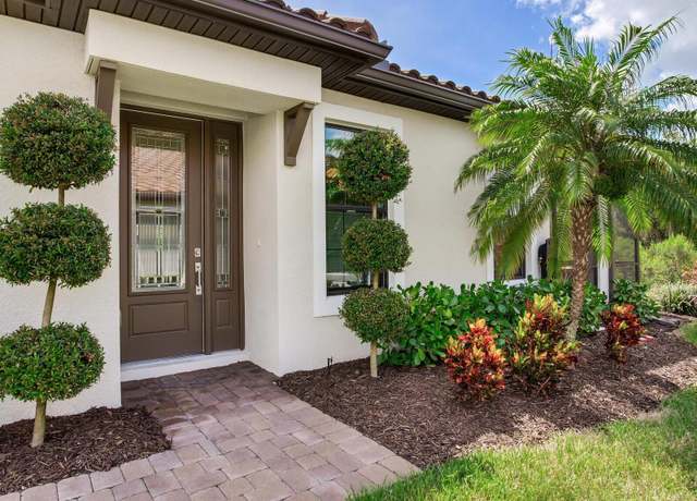 Property at 5317 Rushmere Ct, Palmetto, FL 34221, 2 beds, 2.5 baths