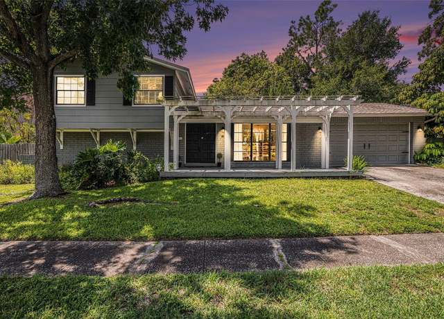 Property at 4402 Willowrun Ln, Tampa, FL 33624, 4 beds, 3 baths