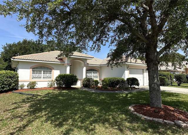 Property at 49 Felshire Ln, Palm Coast, FL 32137, 3 beds, 2 baths