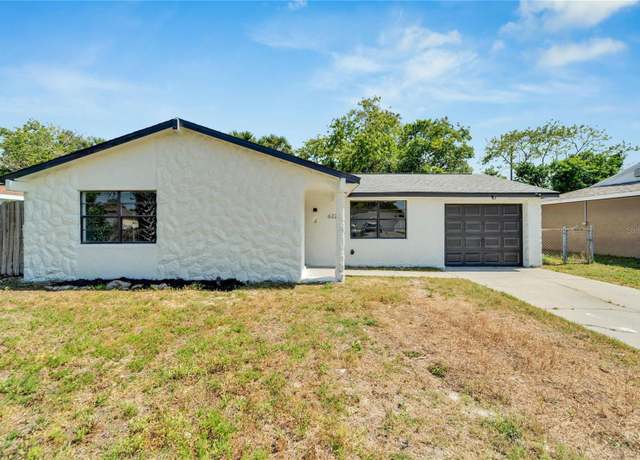 Property at 6220 Westport Dr, Port Richey, FL 34668, 2 beds, 2 baths
