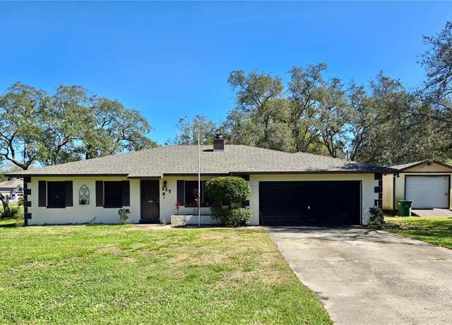 Property at 527 Leland Dr, Deltona, FL 32725, 4 beds, 3 baths