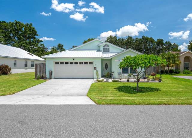 Property at 132 Saint Kitts Cir, Winter Haven, FL 33884, 3 beds, 2 baths
