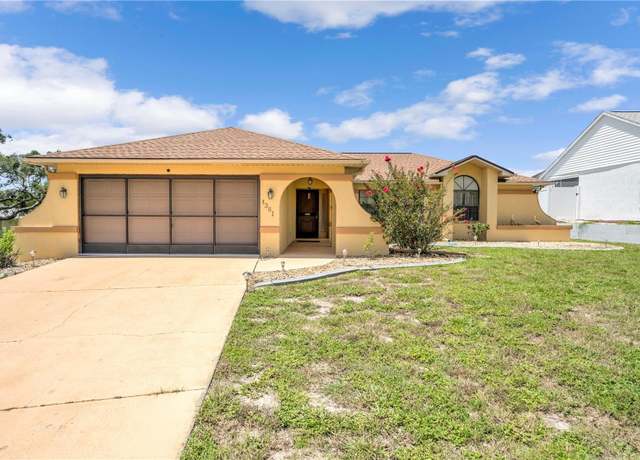 Property at 4381 Craigdarragh Ave, Spring Hill, FL 34606, 3 beds, 2 baths