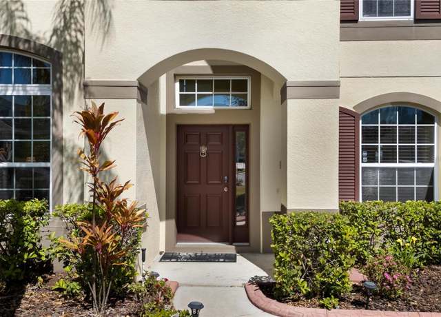 Property at 11800 Buttonhook Dr, Clermont, FL 34711, 4 beds, 3.5 baths
