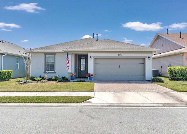 Property at 5662 NW 40th Pl, Ocala, FL 34482, 3 beds, 2 baths