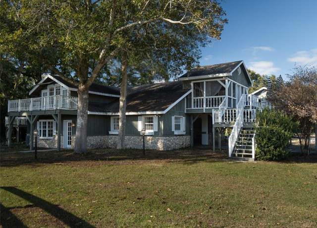 Property at 619 NE 117th St, Ocala, FL 34479, 4 beds, 3 baths