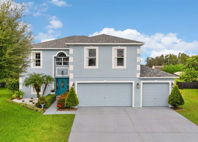 Property at 132 Vista View Ave, Eagle Lake, FL 33839, 4 beds, 2.5 baths