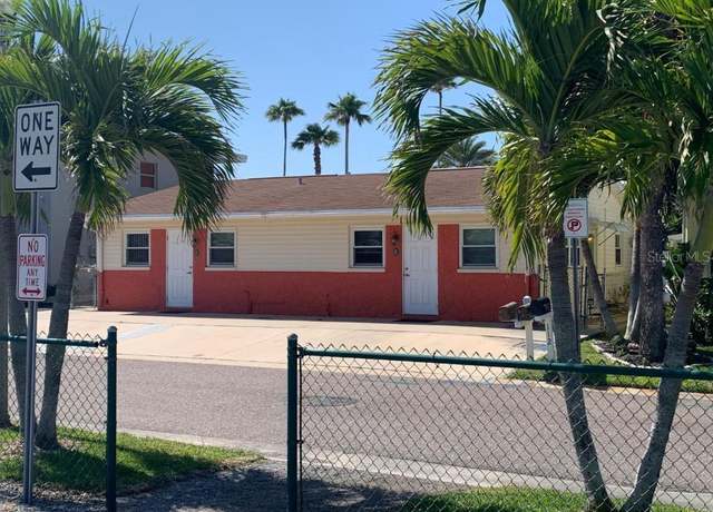 Property at 104 177th Ter W, Redington Shores, FL 33708, 3 beds, 2 baths