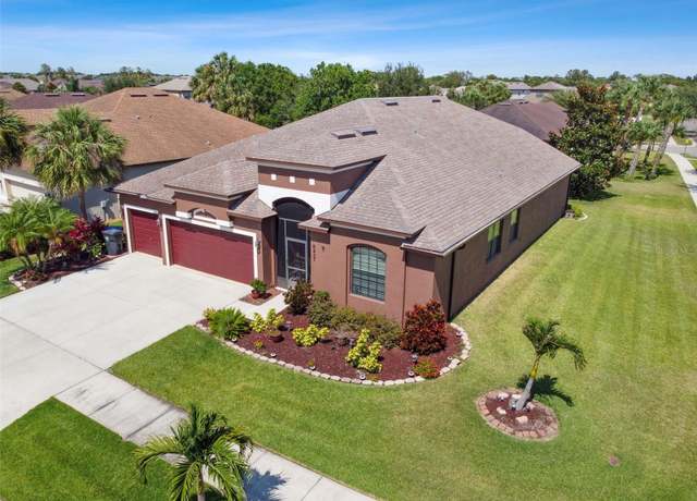 Property at 8437 White Poplar Dr, Riverview, FL 33578, 5 beds, 3 baths