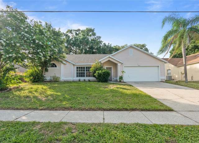 Property at 294 Lake Doe Blvd, Apopka, FL 32703, 3 beds, 2 baths