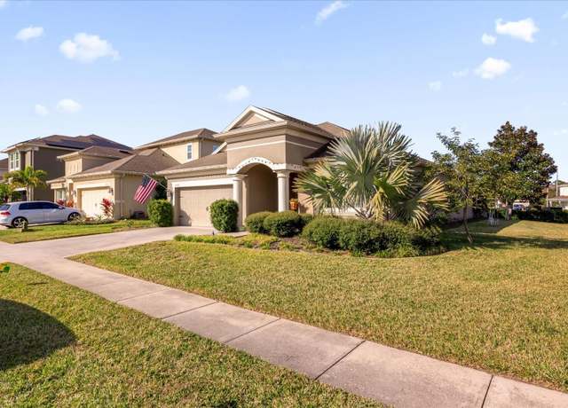 Property at 8162 Lazy Bear Ln, Winter Park, FL 32792, 4 beds, 2 baths