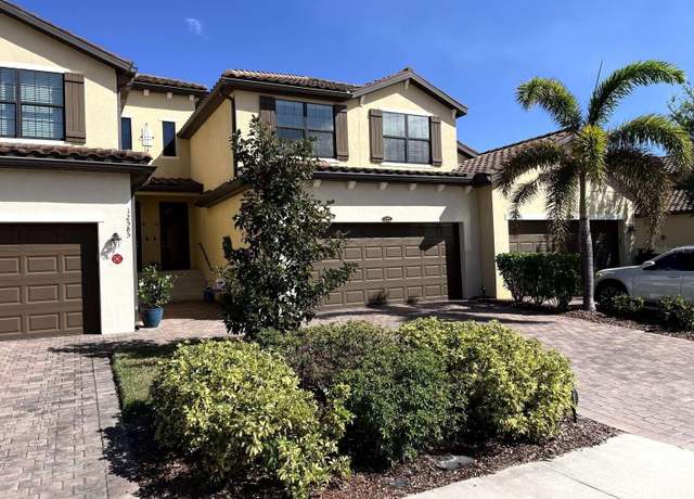 Property at 12585 Ghiberti Cir #202, Venice, FL 34293, 3 beds, 2 baths