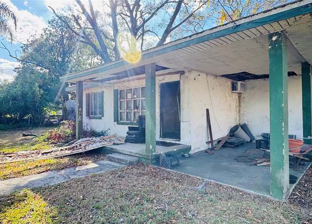 Property at 3100 Orient Rd, Tampa, FL 33619, 2 beds, 1 bath