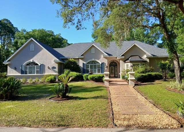 Property at 19811 Lake Dorr Rd, Altoona, FL 32702, 3 beds, 2.5 baths