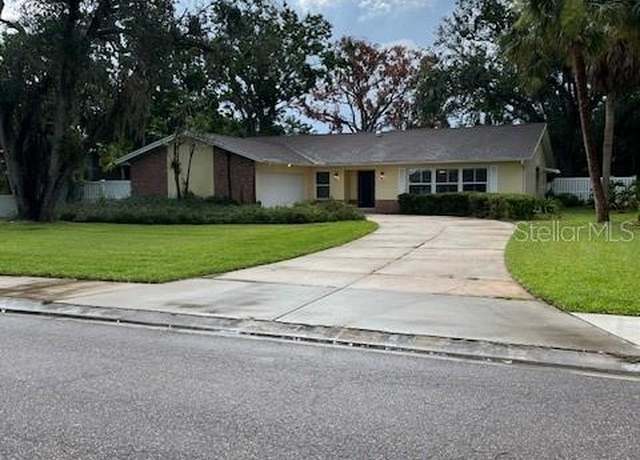 Property at 5281 Venetian Blvd NE, St Petersburg, FL 33703, 4 beds, 2 baths