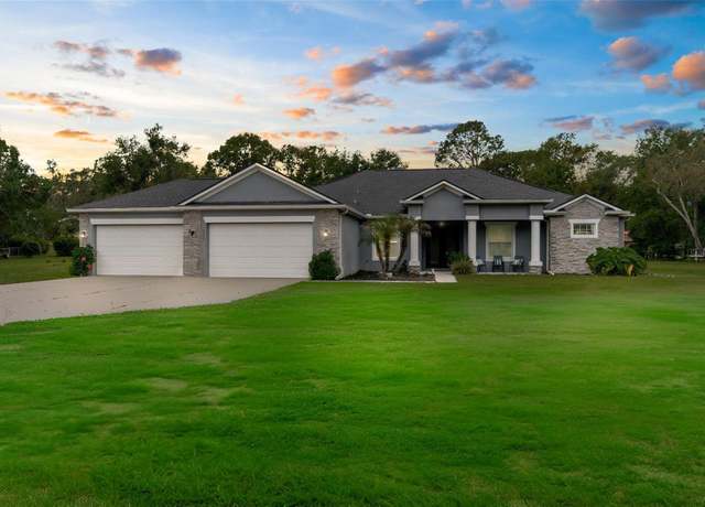 Property at 2111 Maximilian Ave, Spring Hill, FL 34609, 4 beds, 3 baths