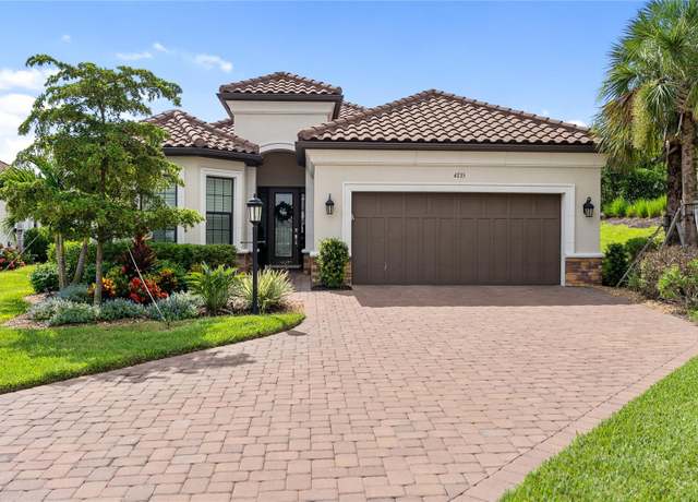 Property at 4735 Cassio Ct, Bradenton, FL 34211, 4 beds, 3 baths
