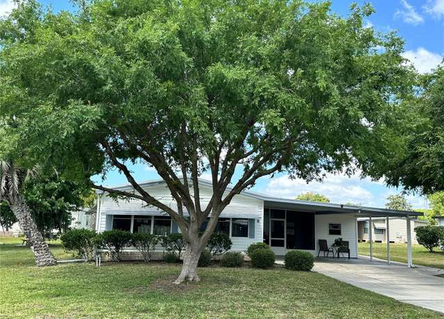Property at 9 N Bobwhite Rd, Wildwood, FL 34785, 2 beds, 2 baths