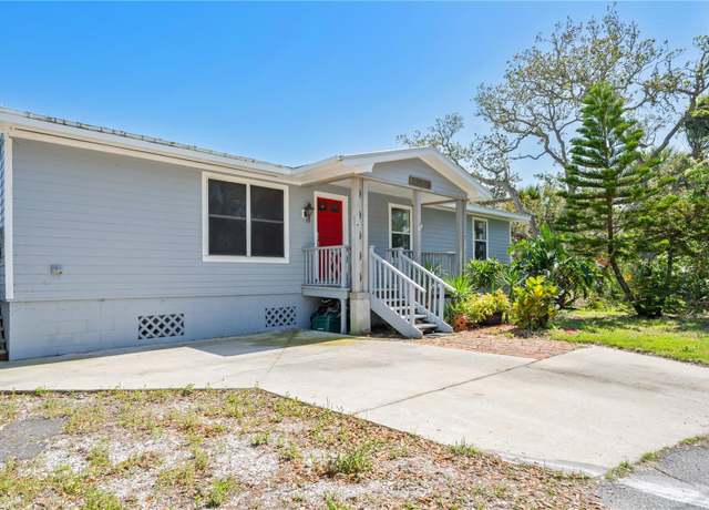 Property at 12410 Cedar St, Cedar Key, FL 32625, 3 beds, 2 baths