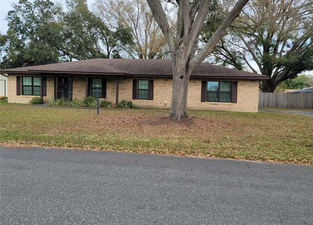 Property at 2016 Amesbury Dr, Auburndale, FL 33823, 2 beds, 2 baths
