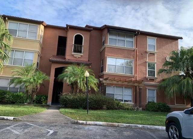 Property at 5140 Conroy Rd #38, Orlando, FL 32811, 2 beds, 2 baths