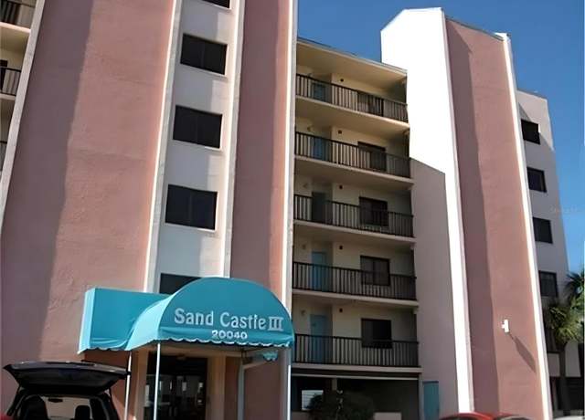 Property at 20040 Gulf Blvd #302, Indian Shores, FL 33785, 3 beds, 2 baths
