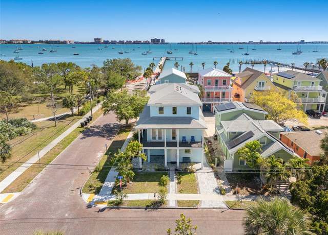 Property at 5402 31st Ave S, Gulfport, FL 33707, 5 beds, 6 baths