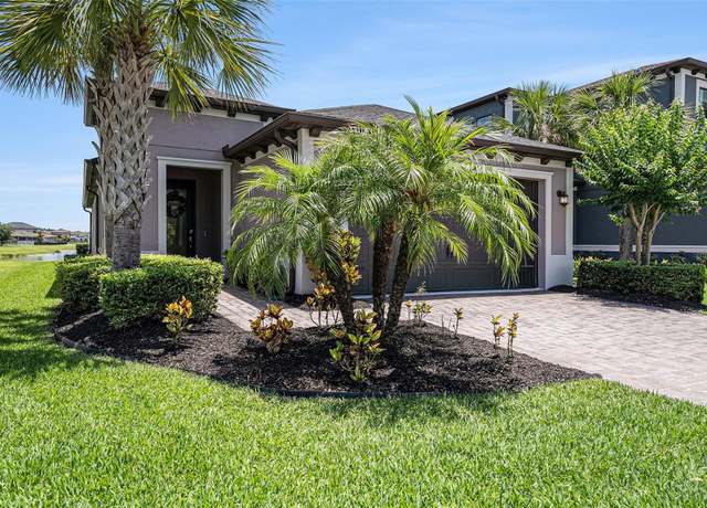 Property at 4652 San Martino Dr, Wesley Chapel, FL 33543, 3 beds, 2 baths