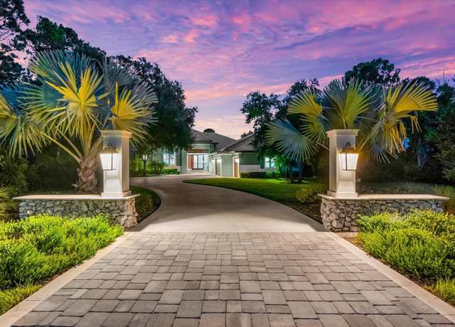 Property at 10808 Leafwing Dr, Sarasota, FL 34241, 4 beds, 4.5 baths