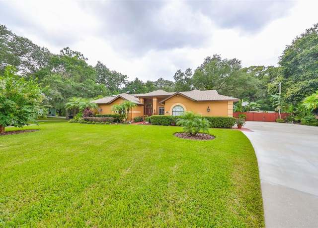 Property at 2216 Alder Way, Brandon, FL 33510, 4 beds, 3.5 baths