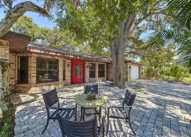 Property at 2439 Madrid Ave, Safety Harbor, FL 34695, 3 beds, 2 baths