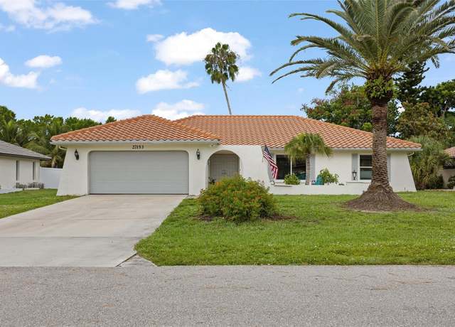 Property at 27153 Edenbridge Ct, Bonita Springs, FL 34135, 3 beds, 2 baths