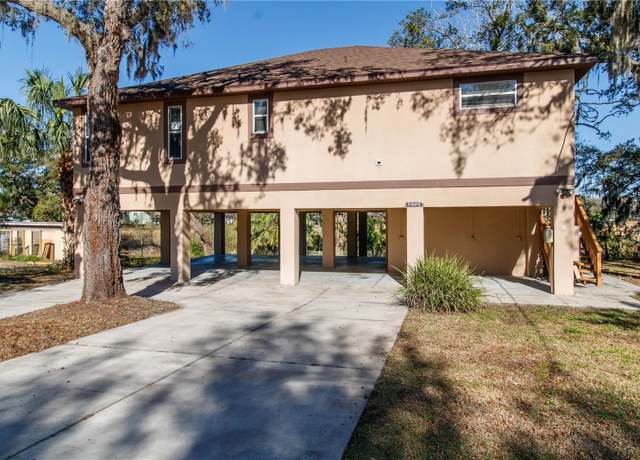 Property at 12724 Circle Lake Dr, Hudson, FL 34669, 3 beds, 2 baths