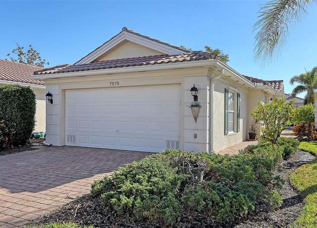Property at 7575 Quinto Dr, Sarasota, FL 34238, 2 beds, 2 baths