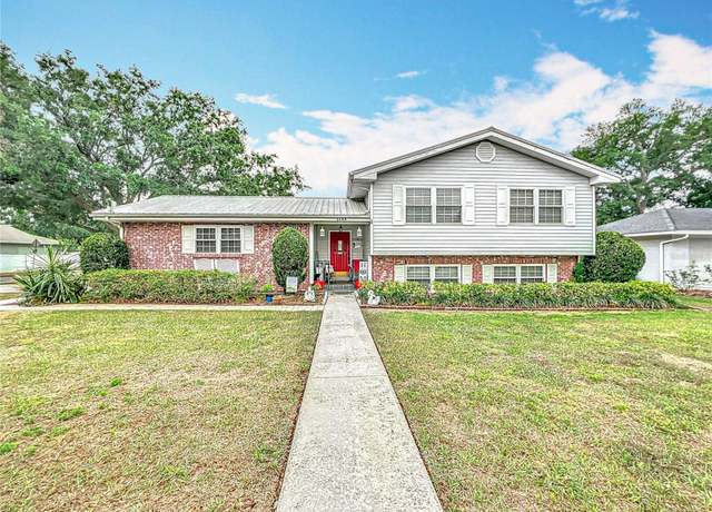 Property at 1135 Palace Pl, Lakeland, FL 33813, 5 beds, 3 baths