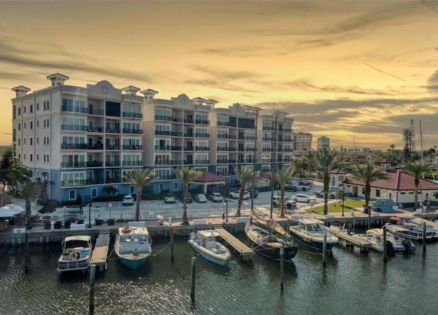 Property at 503 N Tamiami Trl #301, Venice, FL 34285, 3 beds, 2 baths