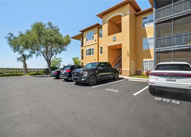 Property at 4302 Bayside Village Dr #102, Tampa, FL 33615, 2 beds, 2 baths