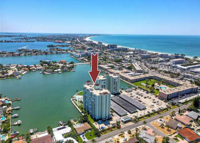 Property at 420 64th Ave Unit A, St Pete Beach, FL 33706, 2 beds, 2.5 baths