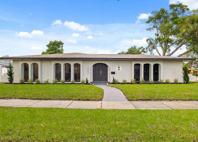 Property at 2327 Fieldingwood Rd, Maitland, FL 32751, 4 beds, 2.5 baths