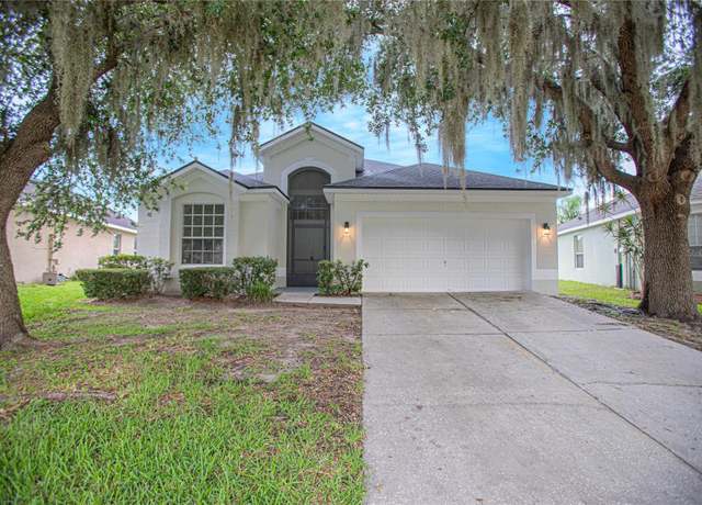 Property at 3128 Stonehurst Cir, Kissimmee, FL 34741, 3 beds, 2 baths