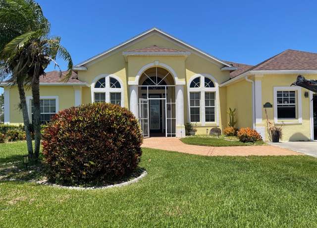 Property at 3194 Bayview Ln, St Cloud, FL 34772, 4 beds, 2 baths